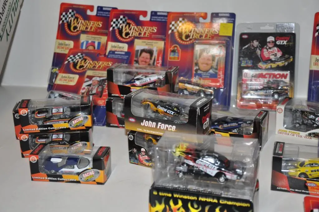 44750 drag racing diecast collection image