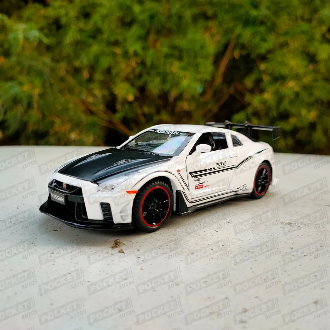 /img/44756-diecast-nissan-gtr-r35-packaging.webp