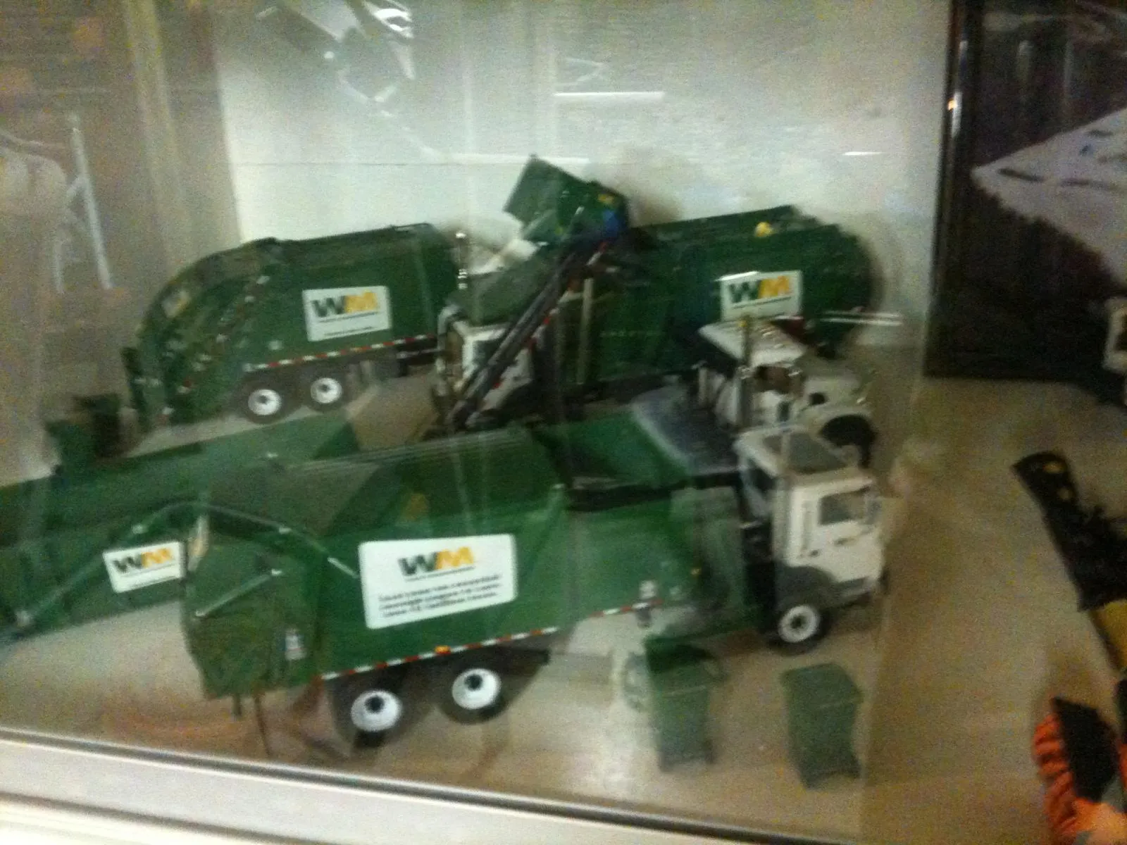 44761 mack superliner model