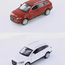 /img/44774-audi-q7-diecast-model-7.webp
