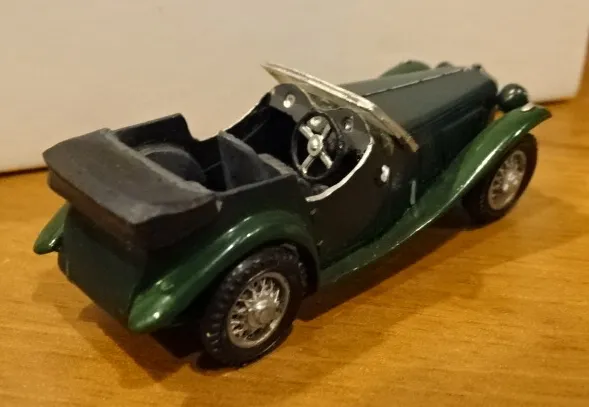 44799 white metal diecast model auction