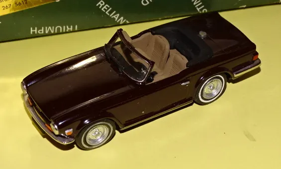 44799 white metal diecast model cleaning