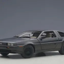 /img/44806-diecast-delorean-1-8-storage.webp