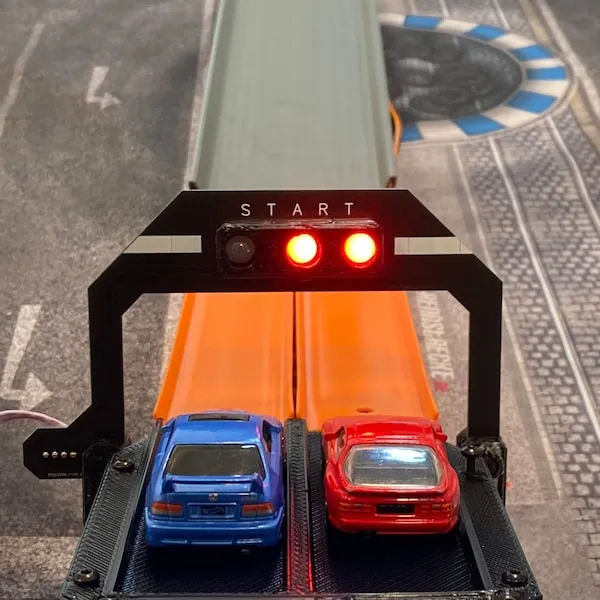 44817 diecast racing track