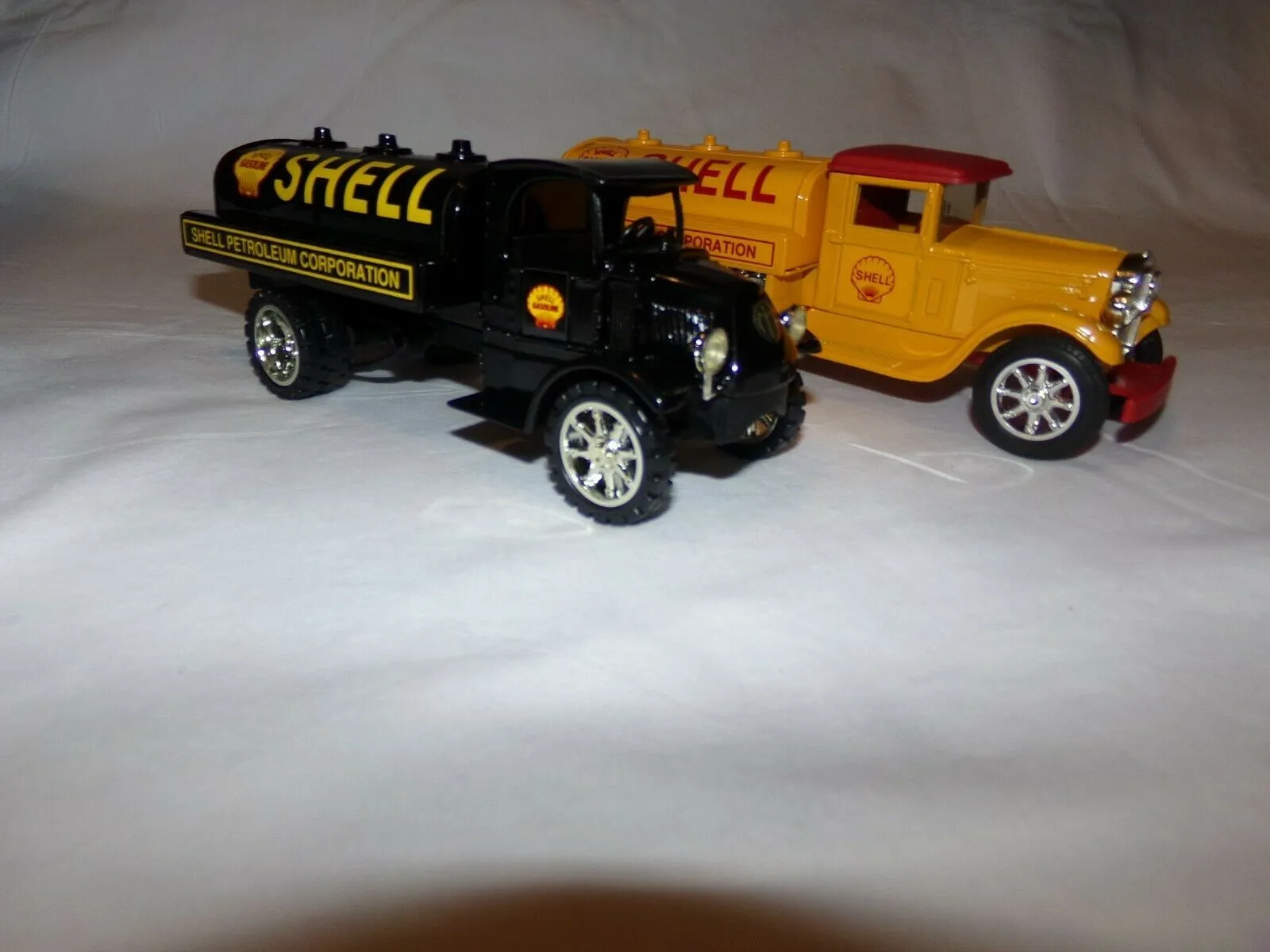 44819 rare diecast shell