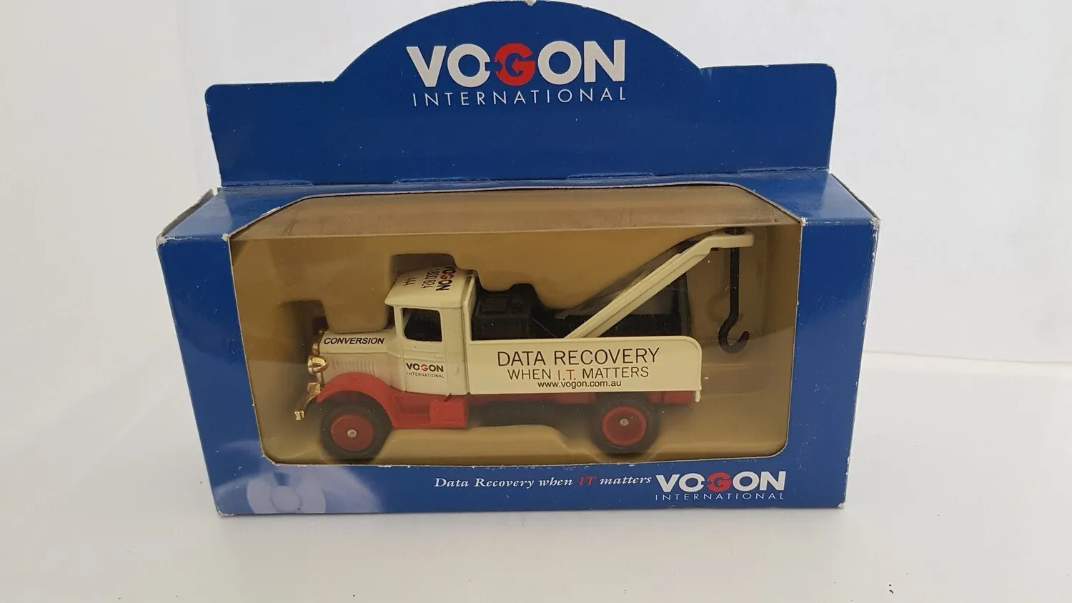 44820 diecast truck reassembly