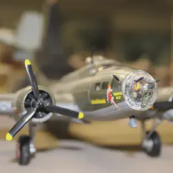 /img/44828-memphis-belle-diecast-model-event.webp