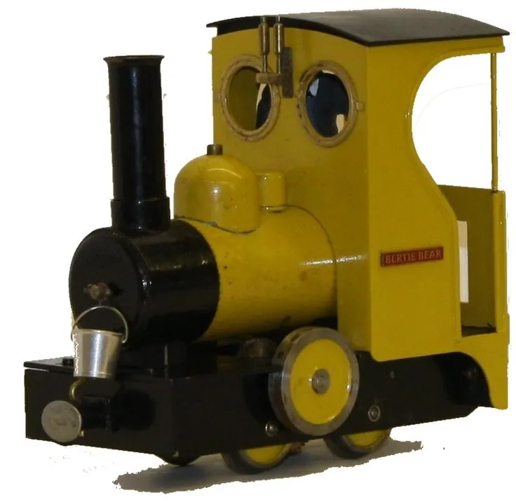 /img/44867-diecast-locomotives-display.webp