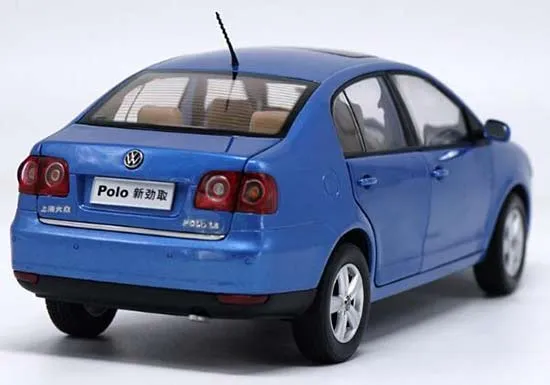 44880 diecast polo car intro