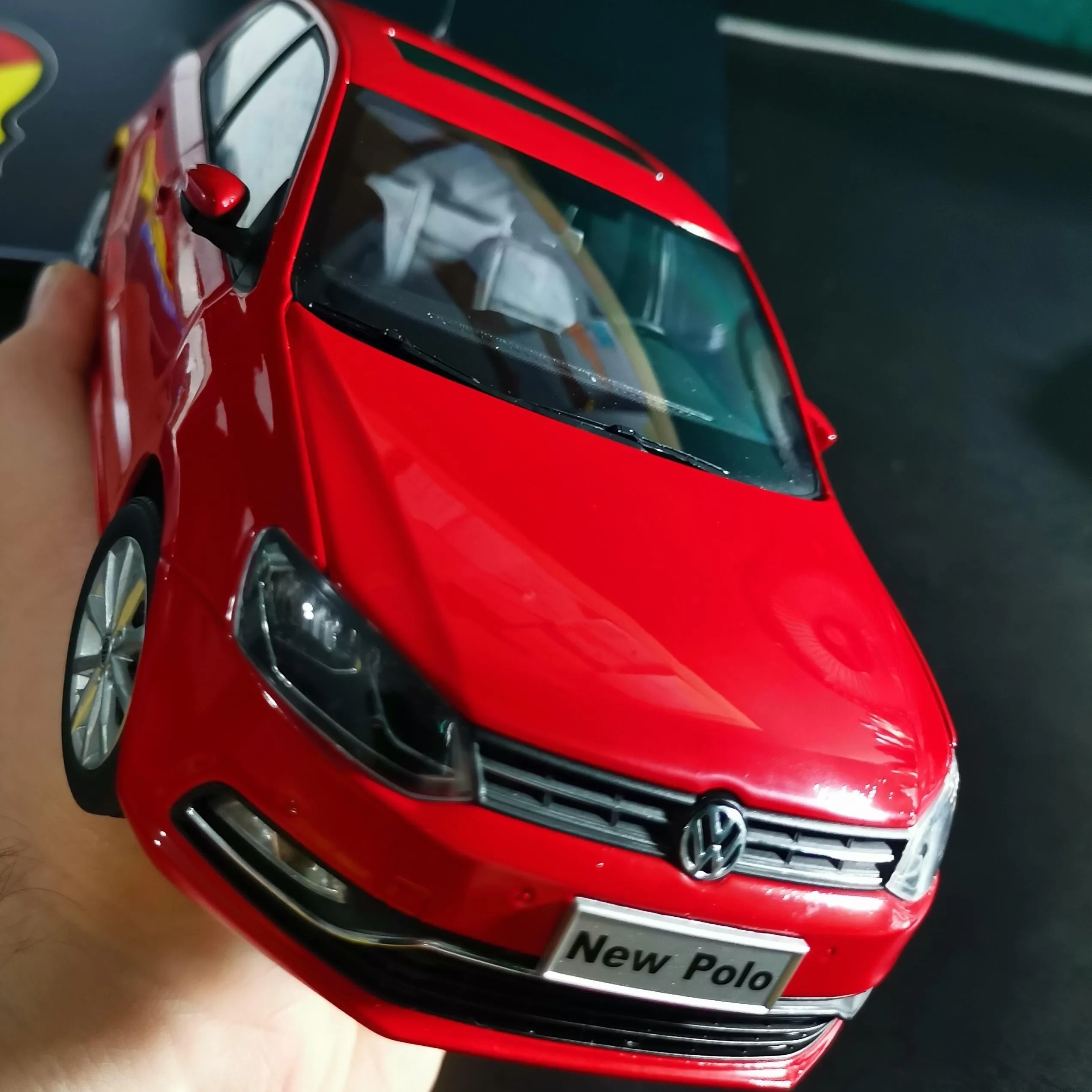 44880 diecast polo detail