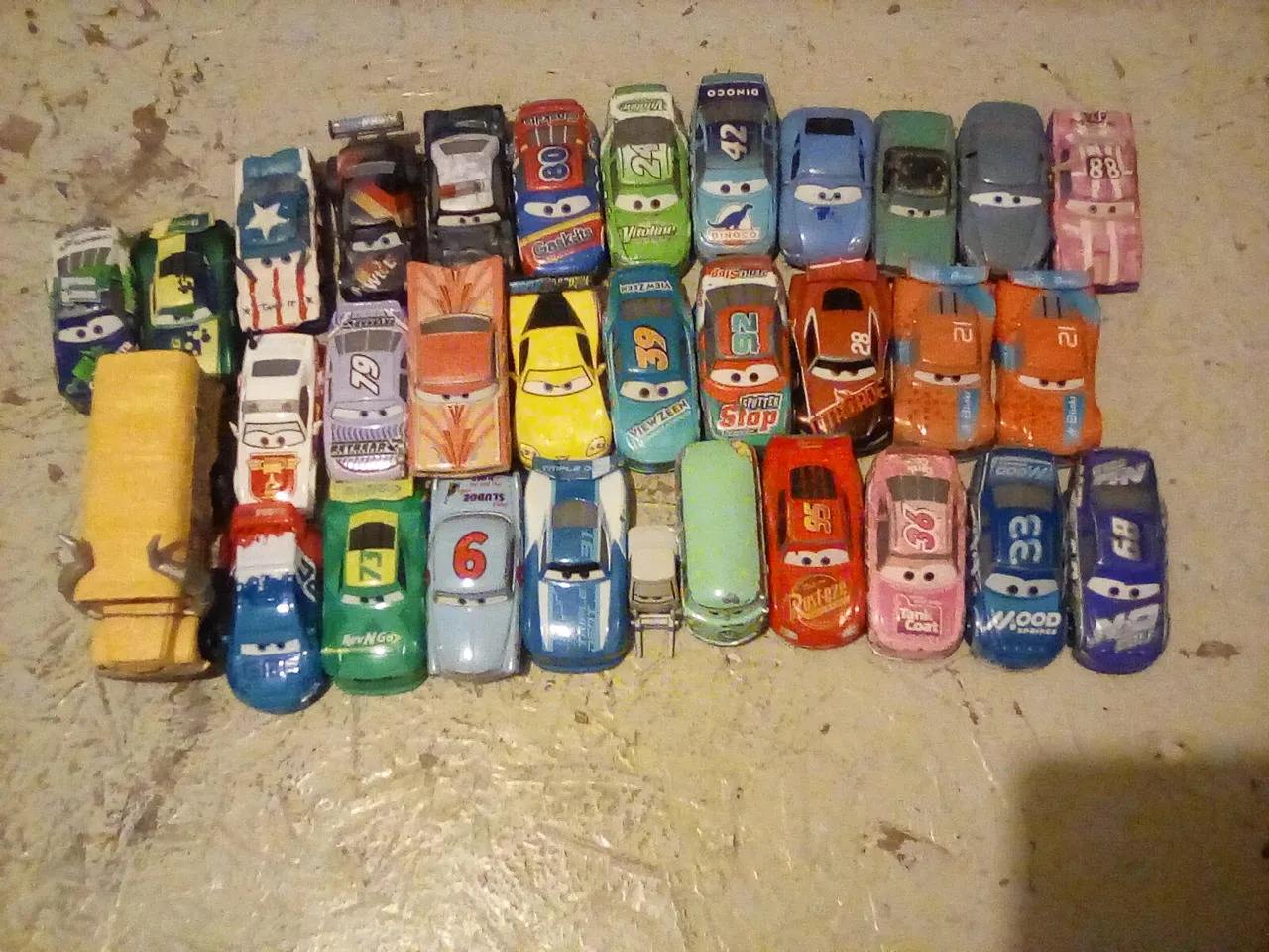 /img/44895-rare-diecast-models.webp