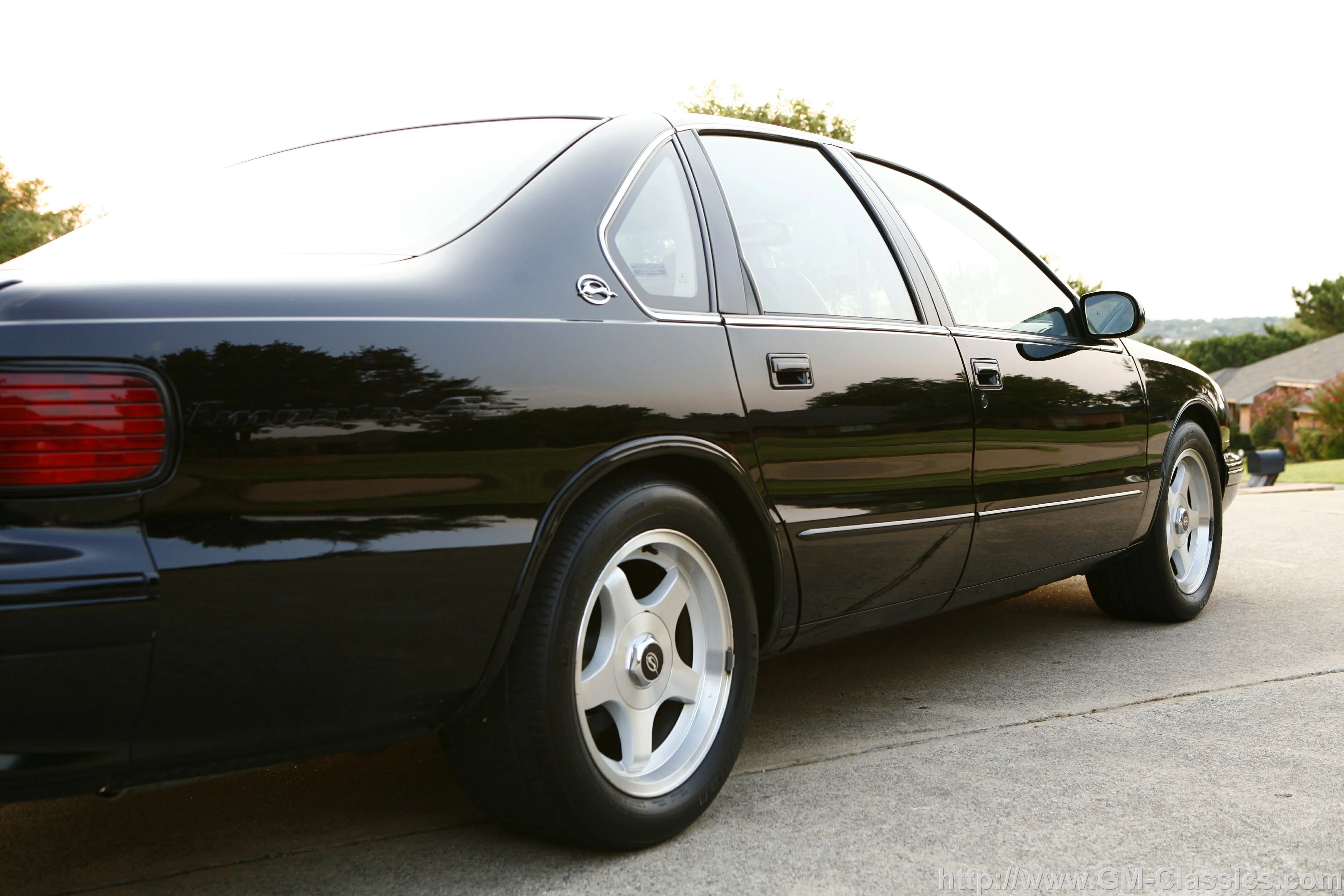 44900 1996 impala ss diecast