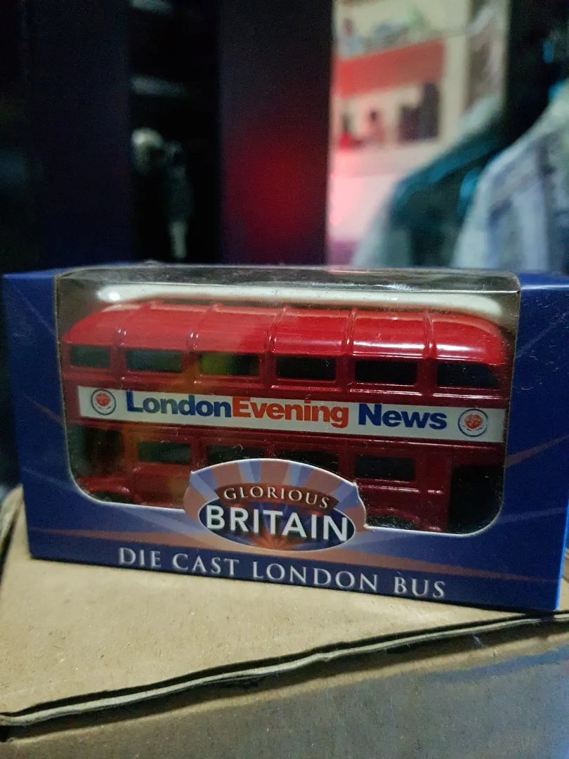 44911 diecast car detailing