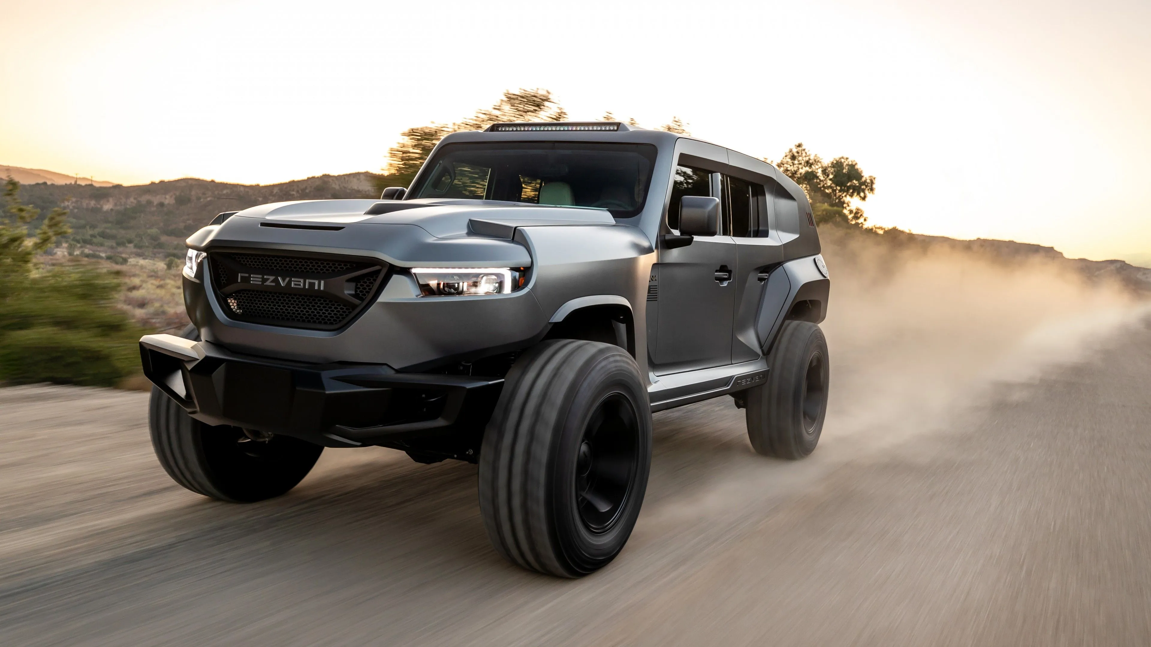 44938 rezvani tank diecast