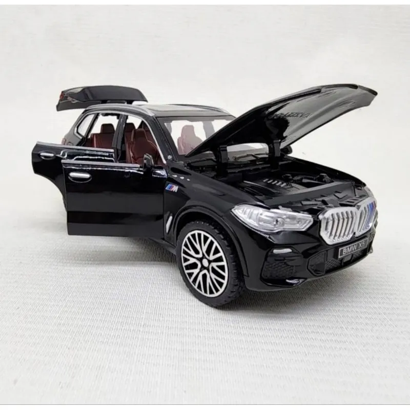 /img/44940-bmw-x3-diecast-display.webp
