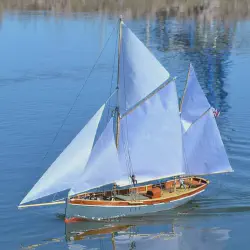 /img/44944-model-sailboat-accessories.webp