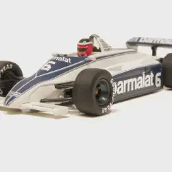 /img/44952-f1-diecast-car-driver.webp