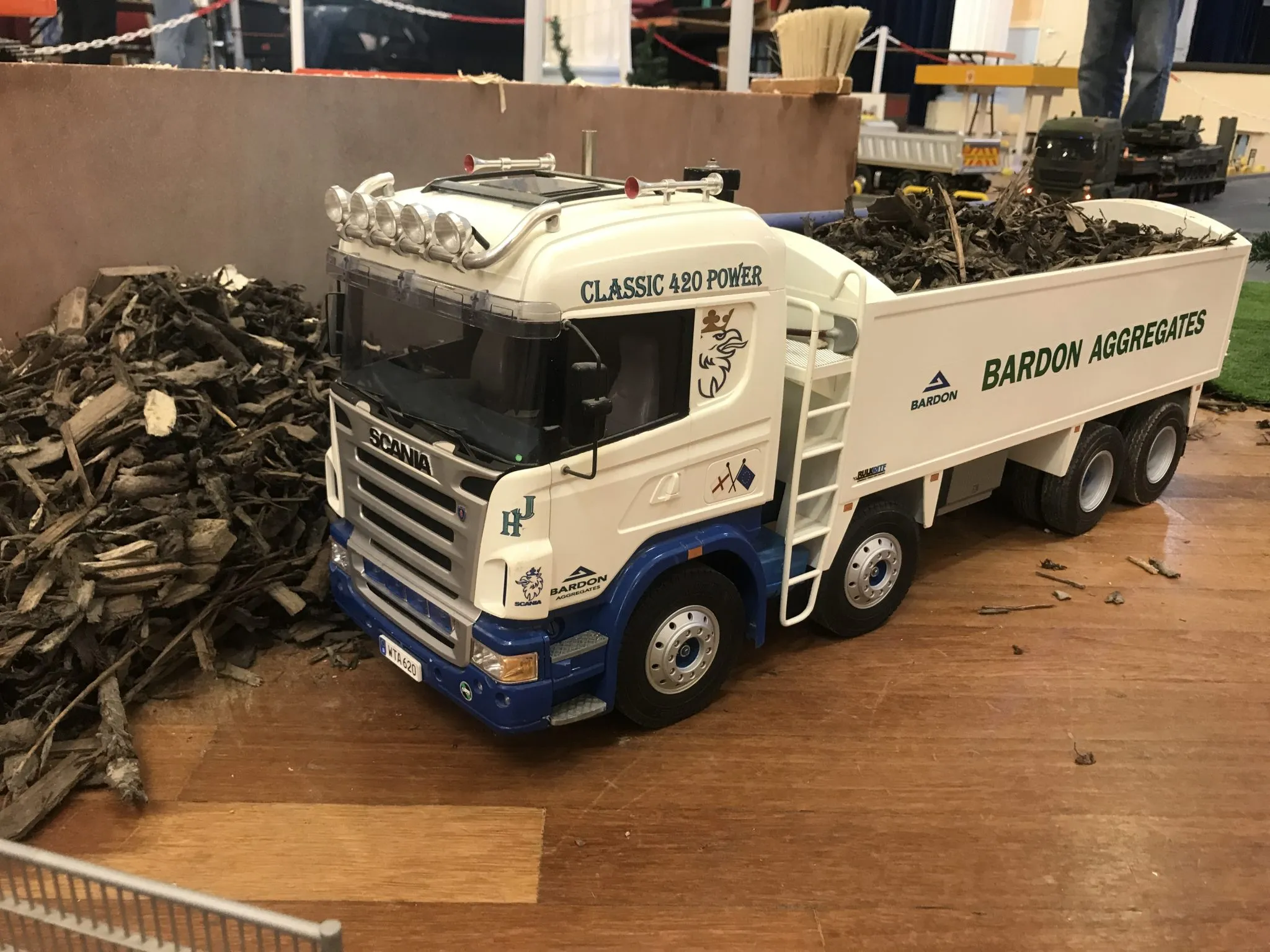 44963 vintage diecast model cars