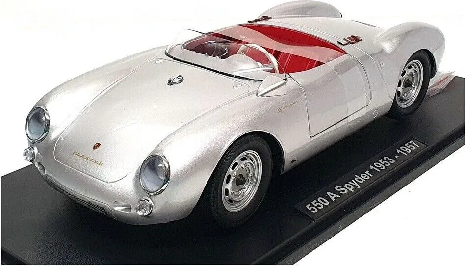 /img/44969-porsche-550-spyder-diecast-model-side-view.webp