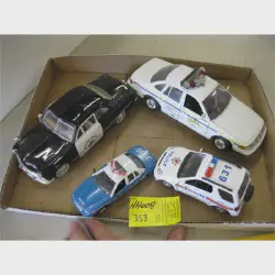 /img/45003-diecast-police-car-shop.webp