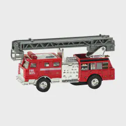 /img/45020-fire-engine-diecast-car-closeup.webp
