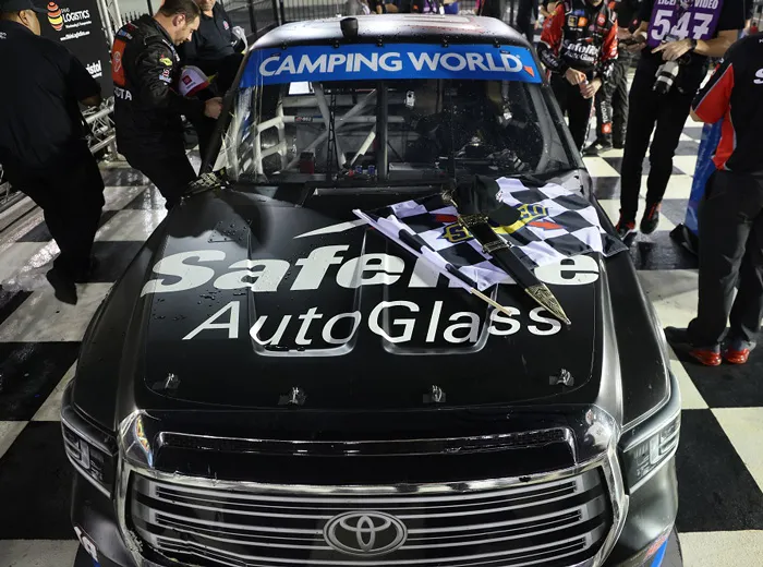 45025 chandler smith diecast collection