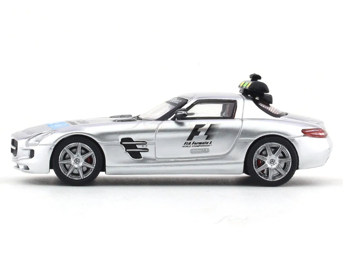 45069 diecast f1 safety car packaging