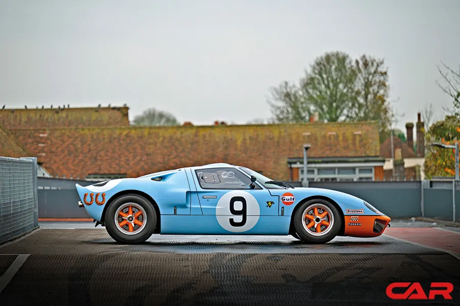 45076 ford gt40 diecast display case