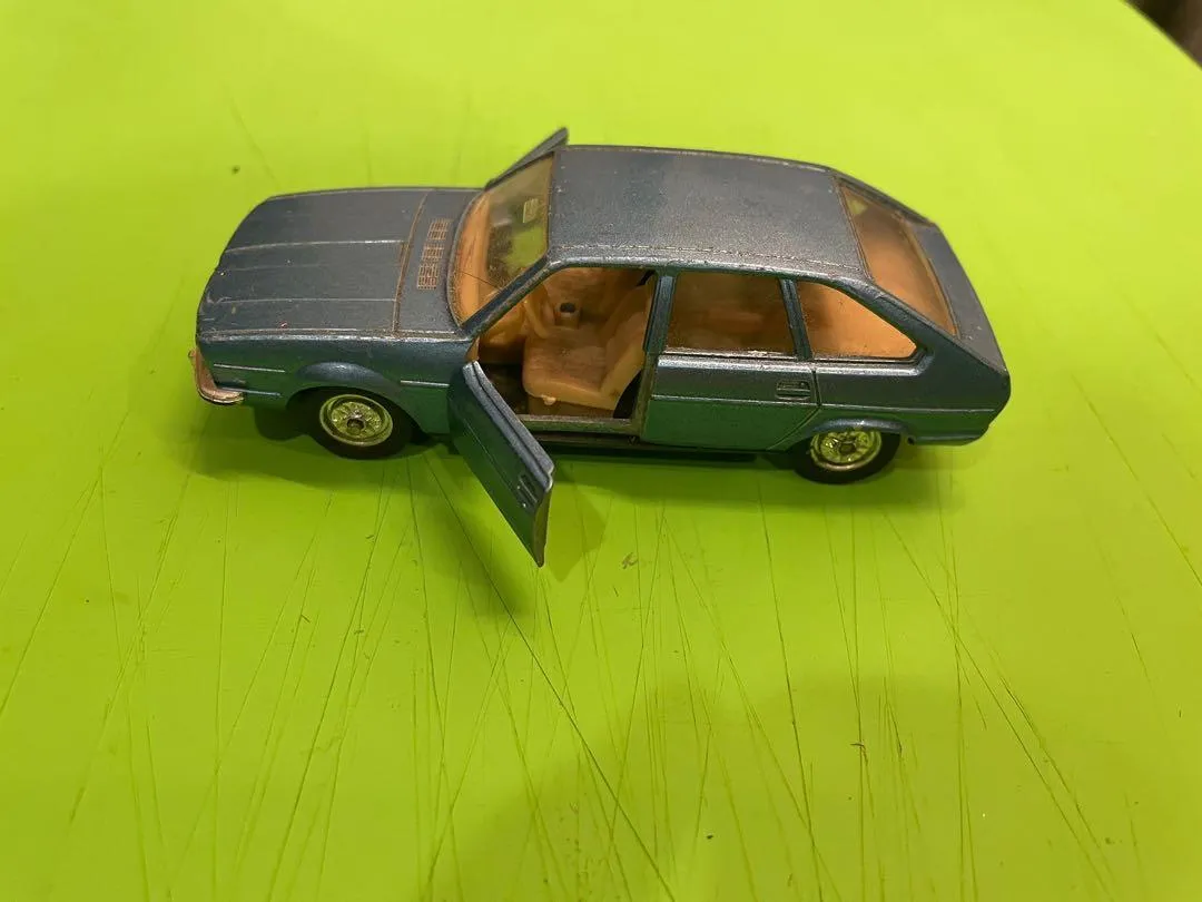 45118 solido diecast baseplate