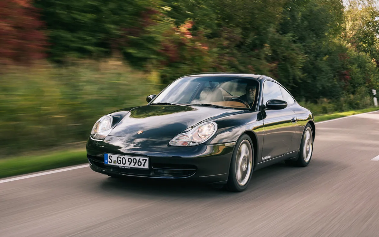 45125 displaying diecast models